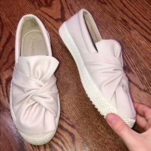 Blush/nude sneakers w bow detailing
